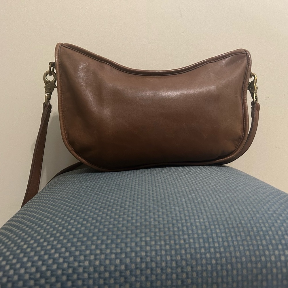 Vintage Coach 4040 Large Swinger
